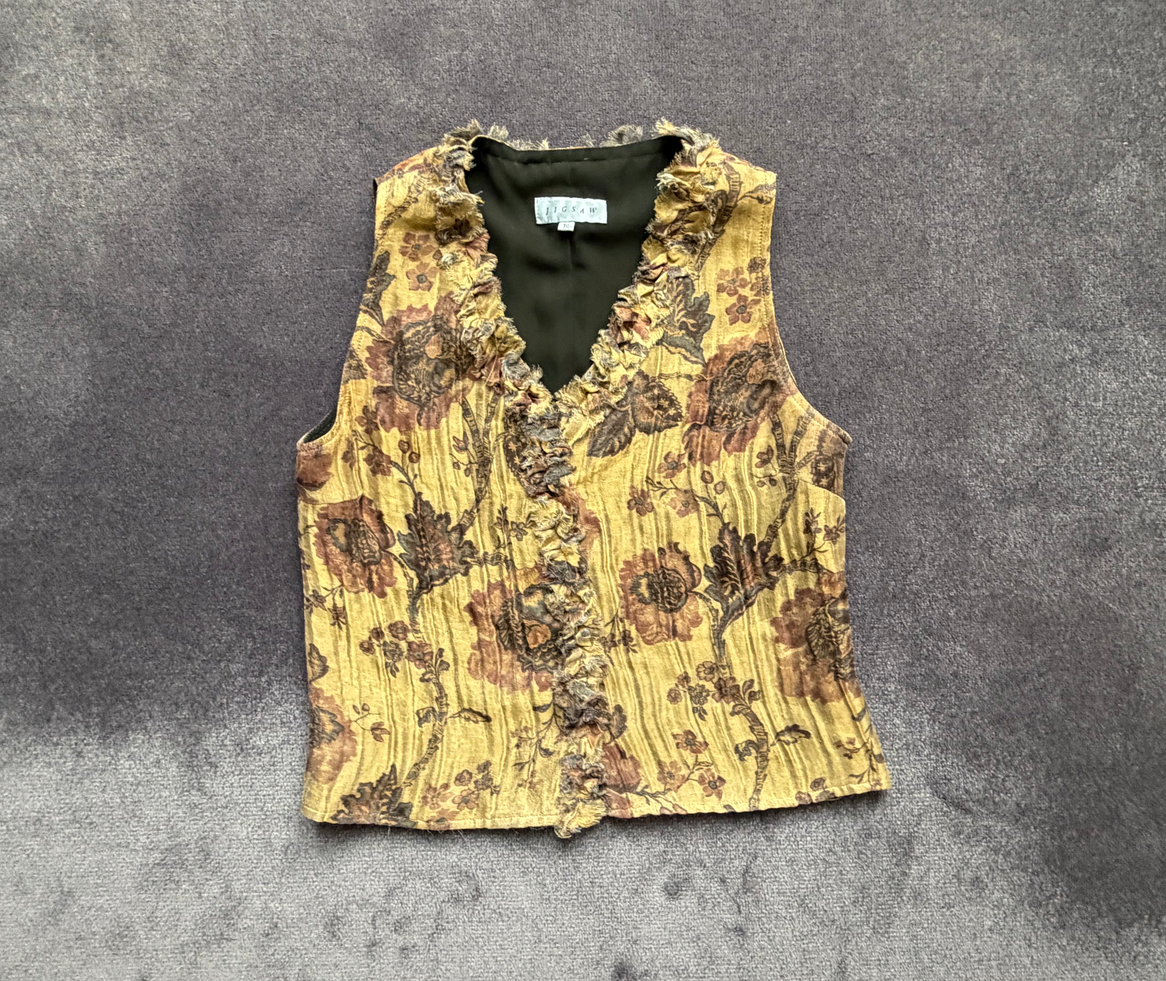 The Sabine Top